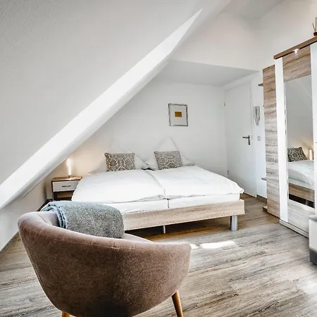 Nocleg ze śniadaniem Residenz Weingut Schloss Reinhartshausen Eltville am Rhein