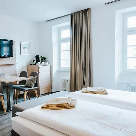 Residenz Weingut Schloss Reinhartshausen Eltville am Rhein