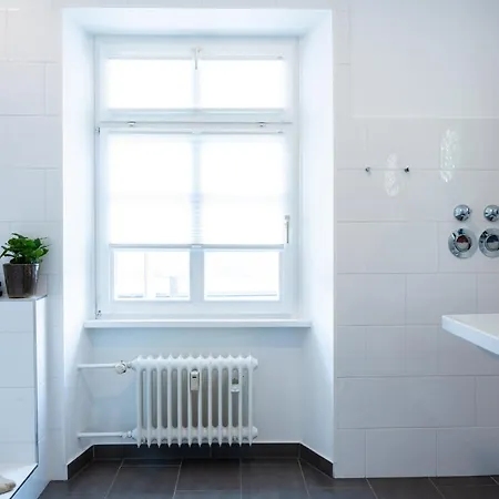 Residenz Weingut Schloss Reinhartshausen Nocleg ze śniadaniem