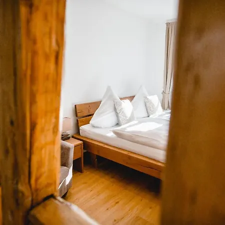 Nocleg ze śniadaniem Residenz Weingut Schloss Reinhartshausen Eltville am Rhein