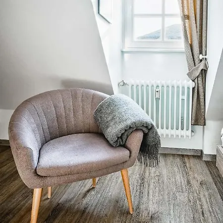 Residenz Weingut Schloss Reinhartshausen