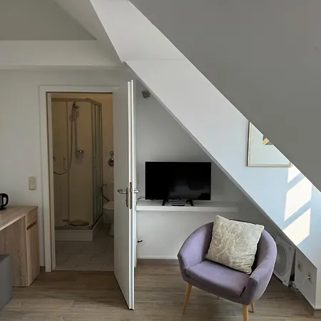 Nocleg ze śniadaniem Residenz Weingut Schloss Reinhartshausen