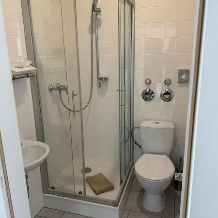 Residenz Weingut Schloss Reinhartshausen Nocleg ze śniadaniem *