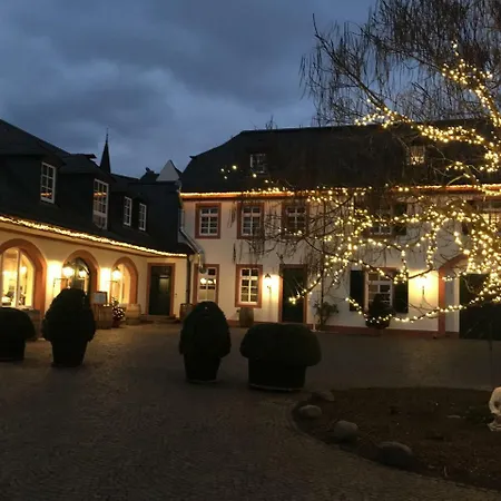 Bed & Breakfast Residenz Weingut Schloss Reinhartshausen