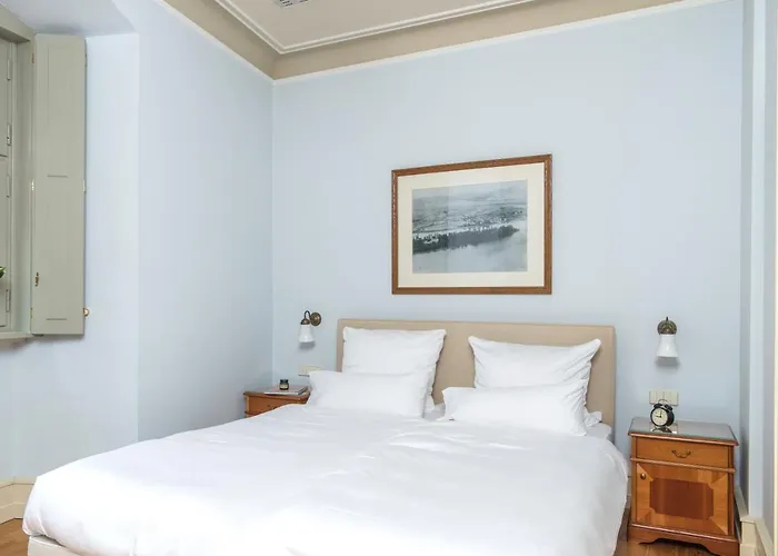 Residenz Weingut Schloss Reinhartshausen Bed & Breakfast Eltville am Rhein