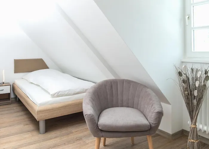 Bed & Breakfast Residenz Weingut Schloss Reinhartshausen