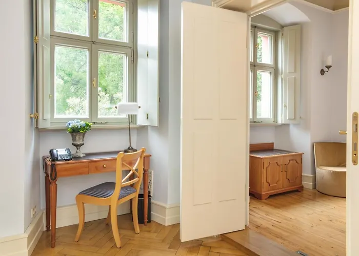 Residenz Weingut Schloss Reinhartshausen